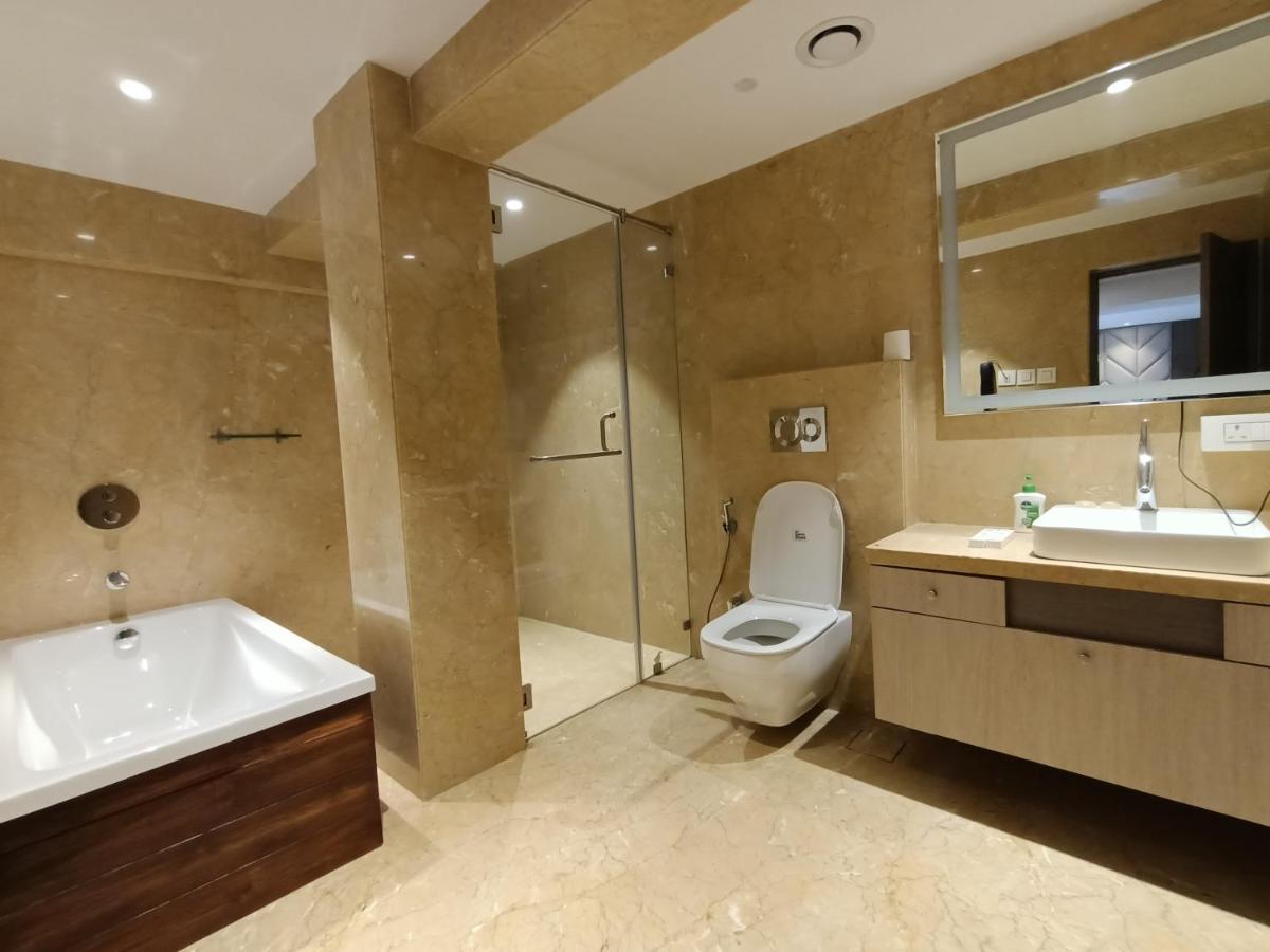 Hotel Highway Inn Andheri East Bombaim Exterior foto