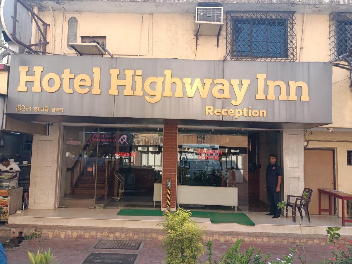 Hotel Highway Inn Andheri East Bombaim Exterior foto